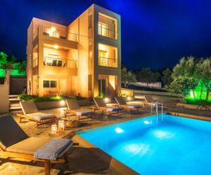Villa Mimis w/ private pool nr Almyrida & Kalyves Kalives Greece