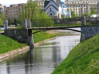 Студия у метро Московская