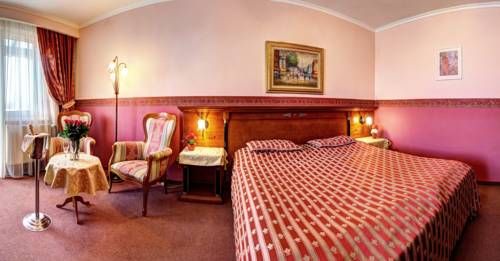 Hotel Photo 1