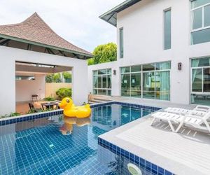 AnB-Glass House pool villa-3BR close to Jomtien beach Ban Amper Thailand