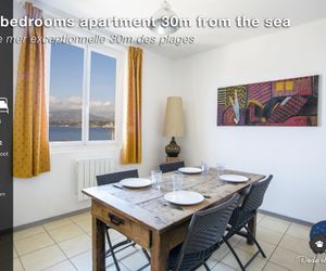 Two bedrooms apartment 30 from the sea La Garde France