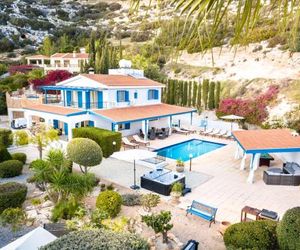 Villa Oceana Peyia Cyprus