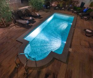 Apartment Fides with Swimming Pool VI Slatine Croatia
