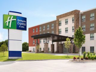 Hotel pic Holiday Inn Express & Suite Milroy - Reedsville