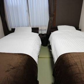 NearBy Hotel