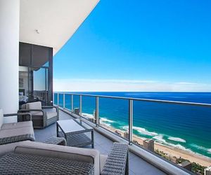 Circle | 2, 3, 4 & 5 Bedroom SkyHomes & Sub Penthouses by Gold Coast Holidays Surfers Paradise Australia