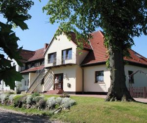 Pretty Apartment in Kropelin with Private Terrace Neu-Satow Germany