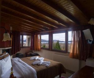 Villa Montania- Lake Resort Tsiahris Bezoulas Greece