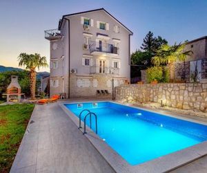 Family friendly apartments with a swimming pool Rijeka - 14294 Opatija Croatia