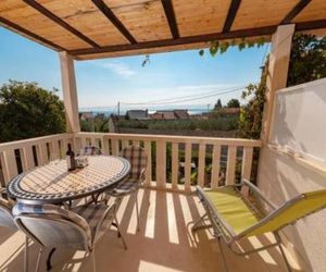 Apartments Magdalena Bol Croatia