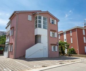 Apartments La Natalli Baska Croatia
