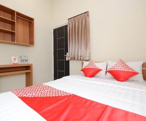 OYO 1250 Unta Residence Semarang Indonesia