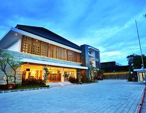 Kautaman Hotel Mataram Indonesia