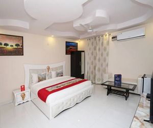 OYO 10558 Hotel Qlark Samalka India