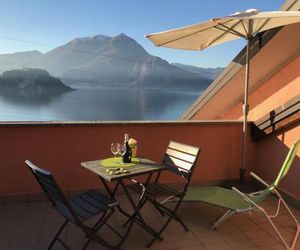 New Attic Lake View 4 Varenna Italy