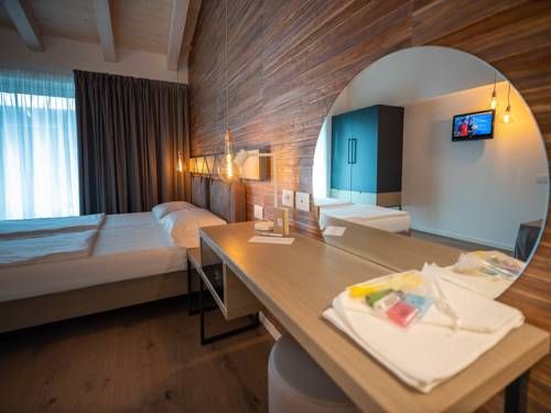 Hotel Photo 9