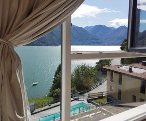 Baia Blu - Luxury Apartments with Pool Samaino Italy