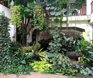 Ndalem Maharani Guest House - Superior Twin Bed Yogyakarta Indonesia