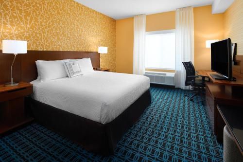 Fairfield Inn & Suites by Marriott Fresno Yosemite International Airport