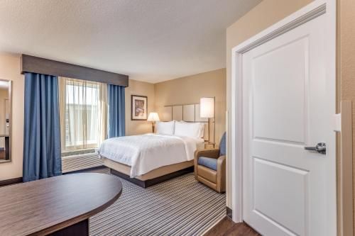 Candlewood Suites Eau Claire I-94, an IHG Hotel