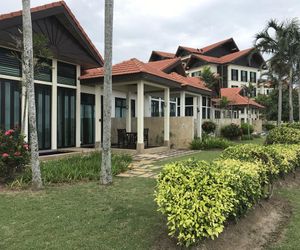 Sunset Seaview Beach Villas & Spa Suites @ Nexus Karambunai Tuaran Village Malaysia