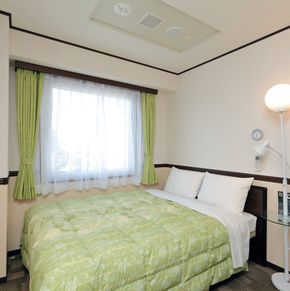 NearBy Hotel