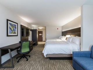 Фото отеля Holiday Inn Express & Suites South Bend - South, an IHG Hotel