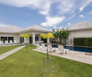 Hua Hin pool villa with 4 bedrooms Hua Hin Thailand