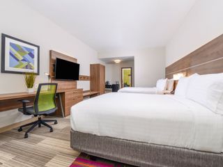 Фото отеля Holiday Inn Express & Suites Alachua - Gainesville Area, an IHG Hotel