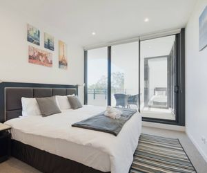 Modern Sleek Apartment in Heart of Macquarie Park Ryde Australia