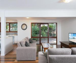 Barefoot Beach House - Shoal Bay Shoal Bay Australia