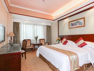 Фото отеля Vienna International Hotel Ningbo City Xixin Tiandi