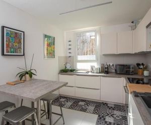APPARTEMENT T3 RESIDENCE STANDING GARAGE FERME ET PISCINE GRATUIT Sete France