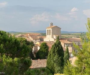 Comfortable Gite (2) in attractive Languedoc Village Magalas France