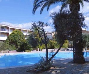 Studio 2 + 2 dans résidence avec piscine Bandol France