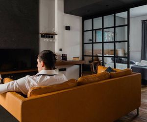 Toms Bachelor Pad Thessaloniki Greece