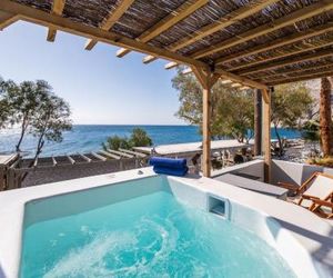 Thousand Stars Beach Suite Kamari Greece