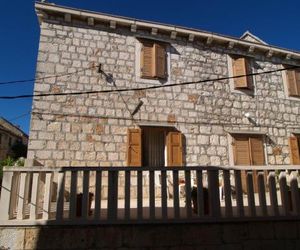 Apartments by the sea Sutivan (Brac) - 719 Sutivan Croatia