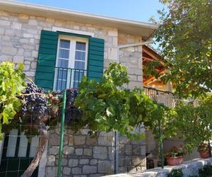 Apartments by the sea Postira (Brac) - 14822 Postira Croatia