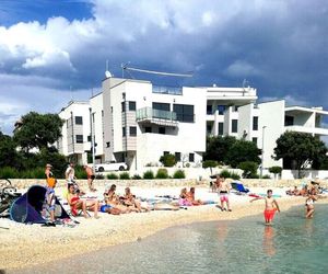 Beach apartment in Mandre Mandre Croatia