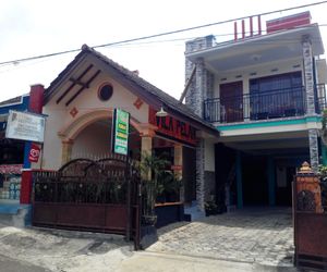 Homestay Pelangi Batu Batu Indonesia