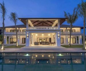 Villa Eva Seminyak Indonesia