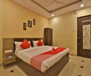 OYO 11867 Hotel Nilkanth Inn Rawal India