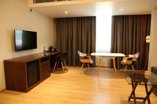 Hotel Photo 5
