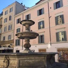 NearBy Hotel