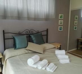NearBy Hotel