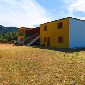 NearBy Hotel