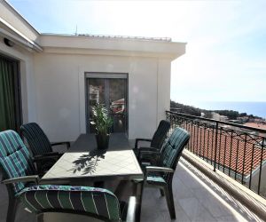 Sunrise apartment Przno Montenegro
