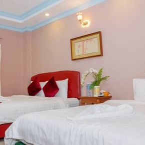 NearBy Hotel