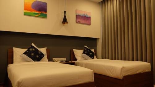 Hotel Photo 8